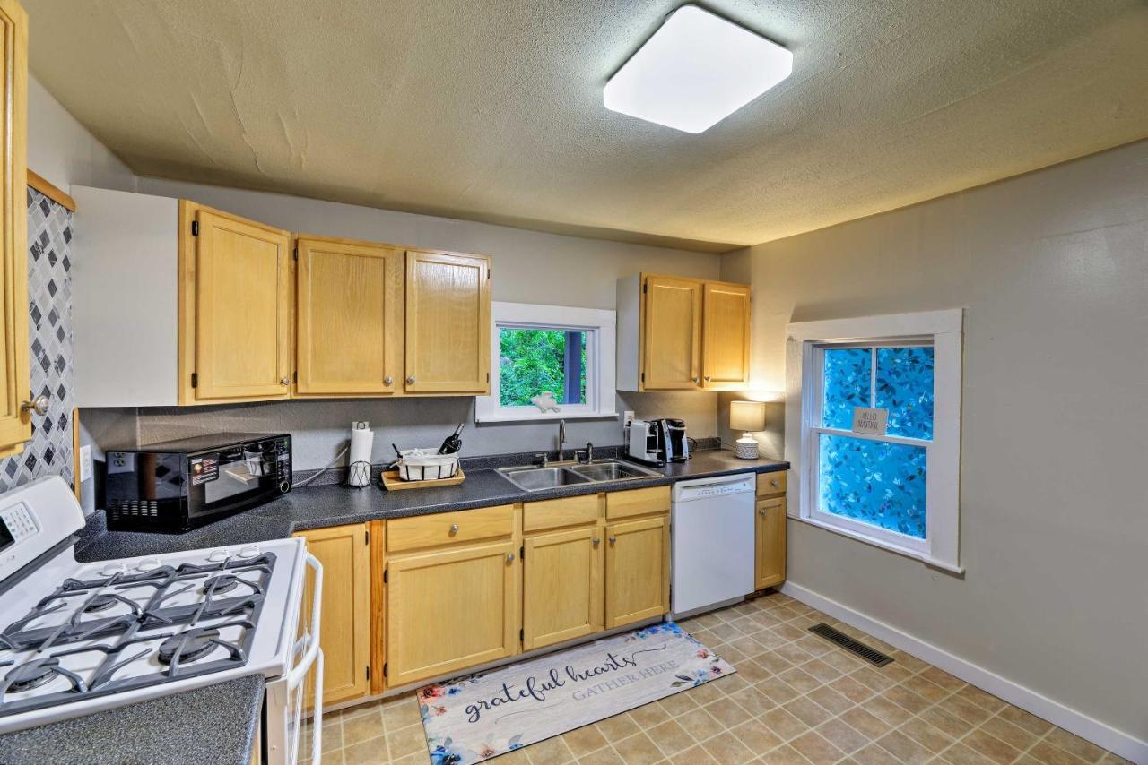 New Bern Home With Yard, Grill And Walkable Location Exterior foto